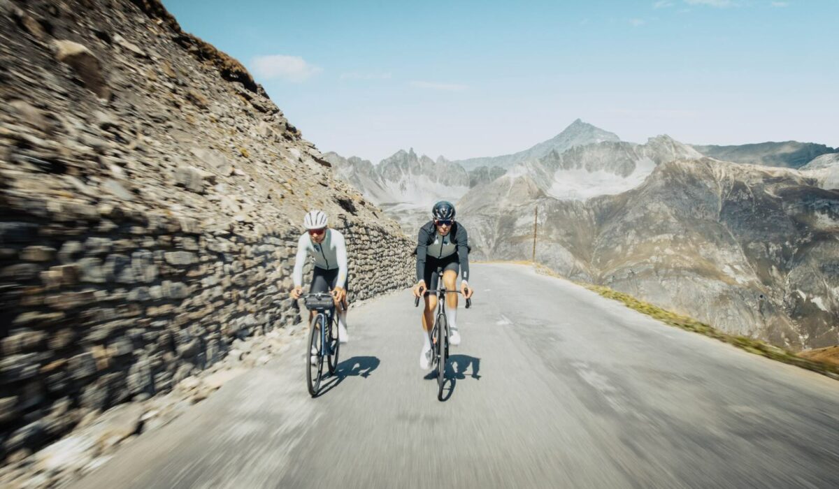 cyclisme sur route dans les Alpes